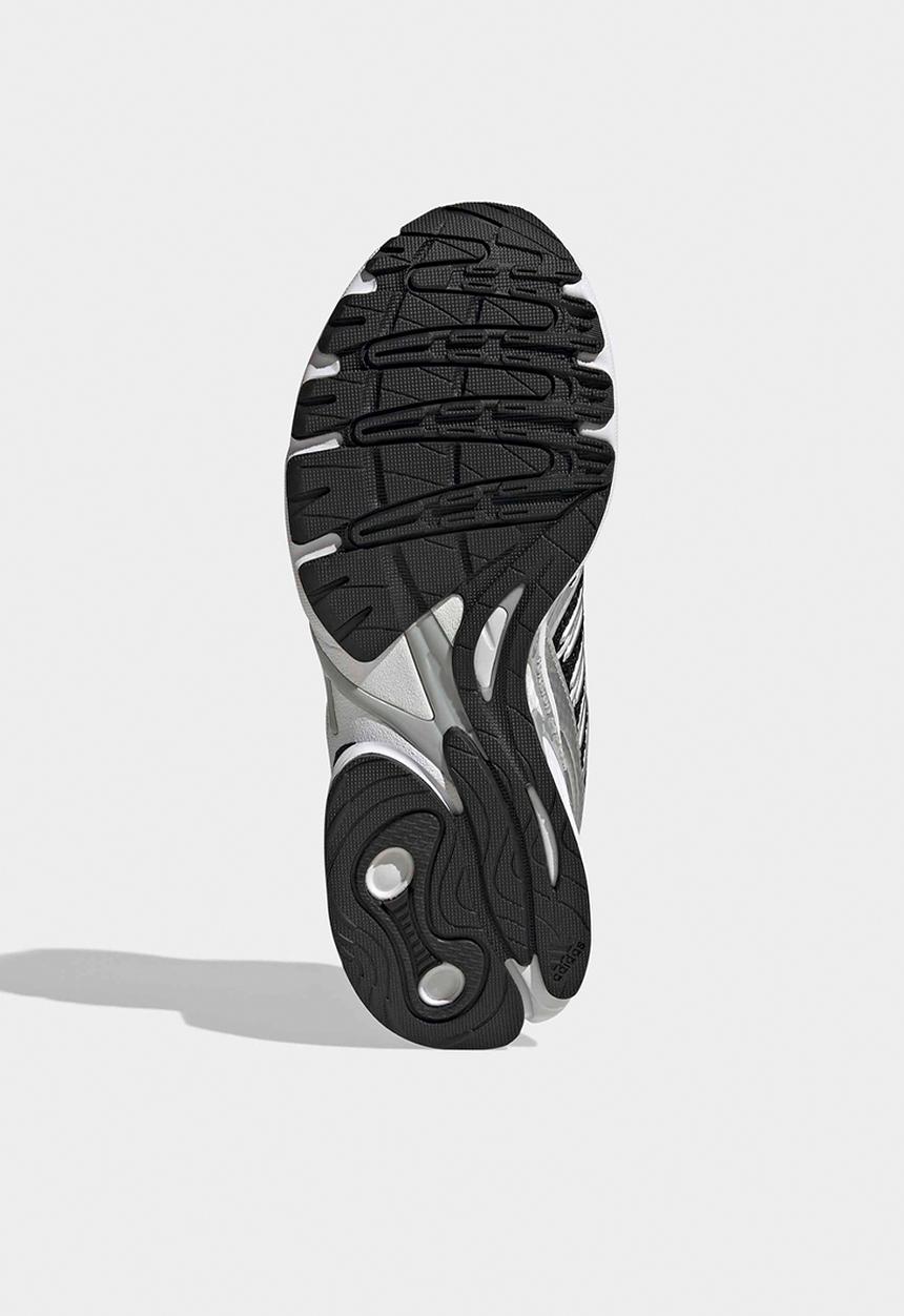 adidas Originals - ADISTAR CONTROL 3