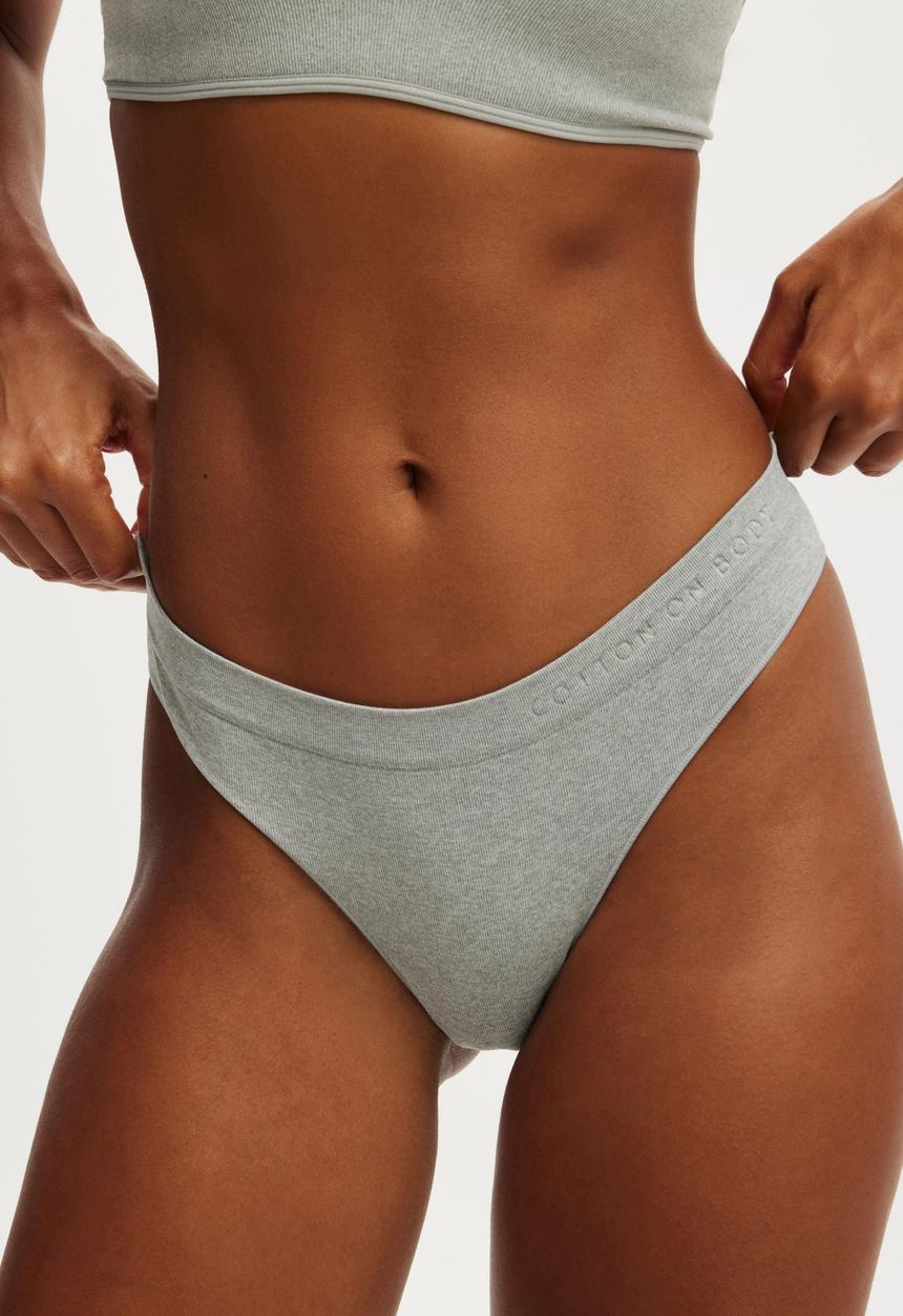 Cotton On - Seamless Hipster Cheeky Brief - Grey Marle Debossed