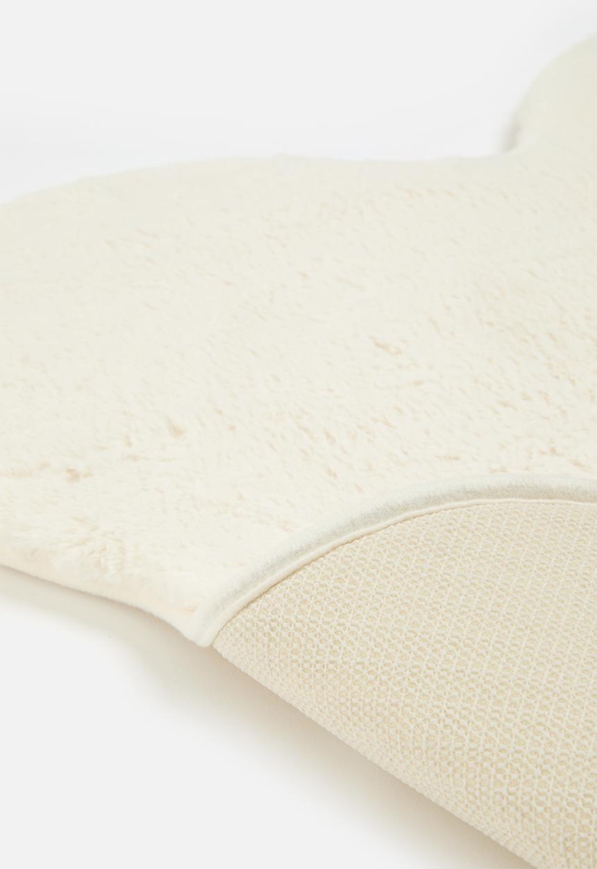 H&S - Flower rug - Ivory