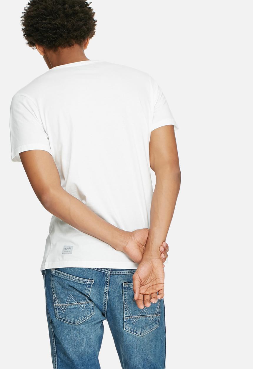 Wrangler - The iconic pocket tee