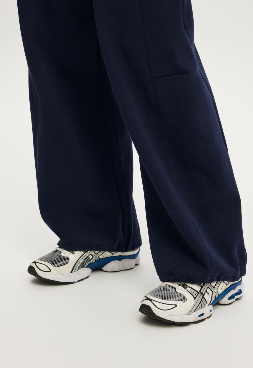Cotton On - Summer Fleece Barrel Sweatpant - Prep Sport Navy