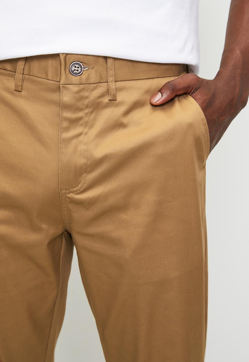 Ben Sherman - ESSENTIAL BEN SHERMAN CHINO PANT - CAMEL