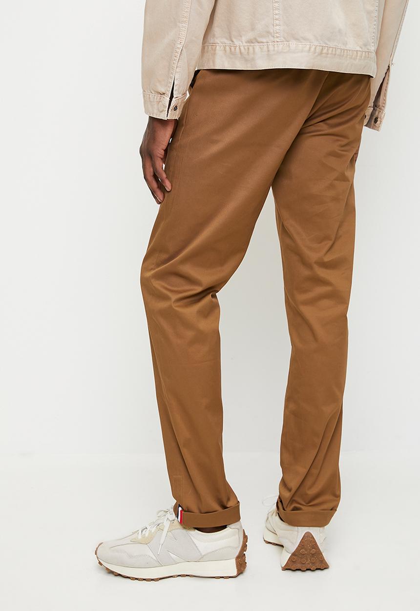 Ben Sherman - Essential ben sherman chino pant - walnut