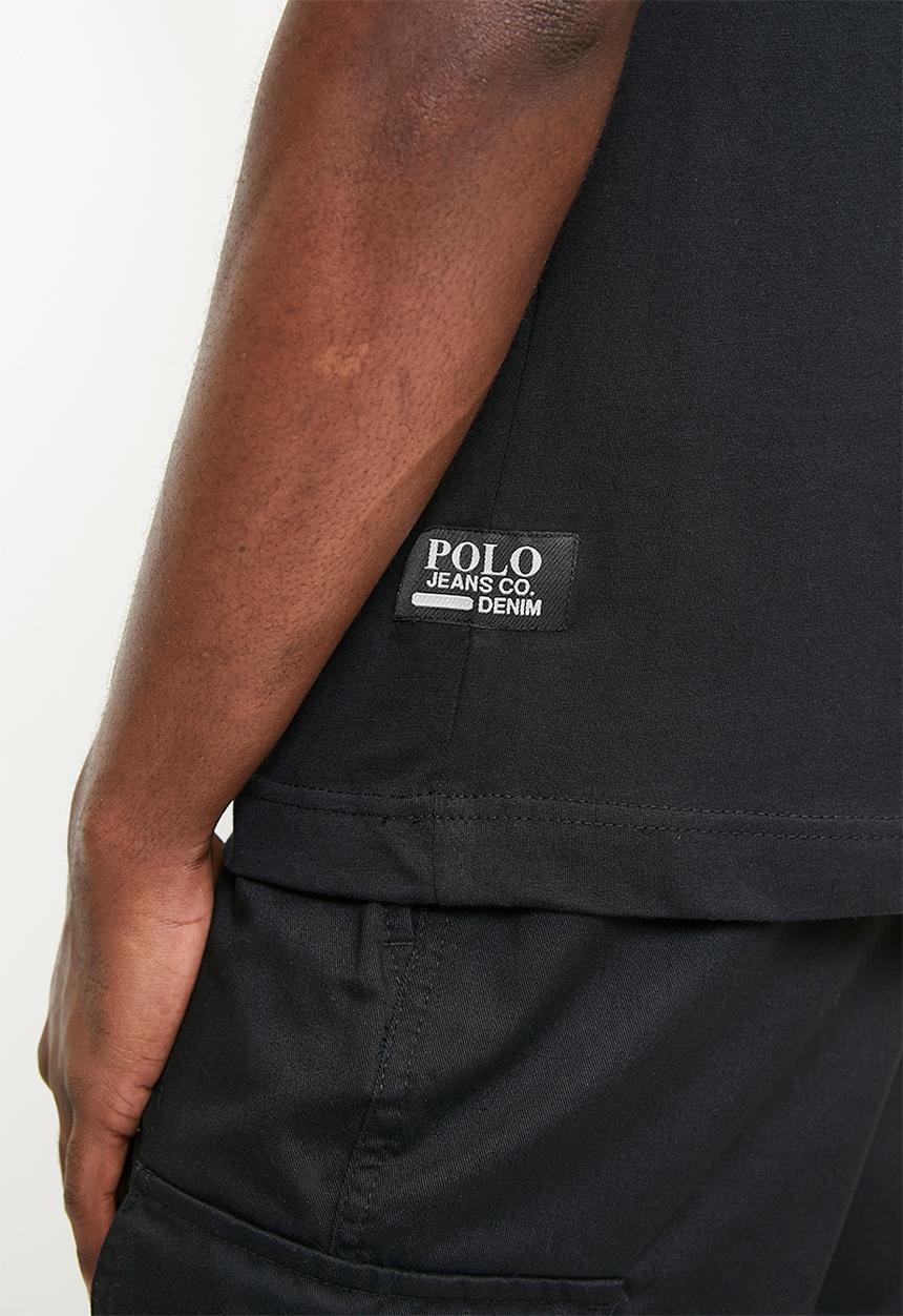 POLO - THEMBISA  PJC SS POCKET LOGO TEE - BLACK