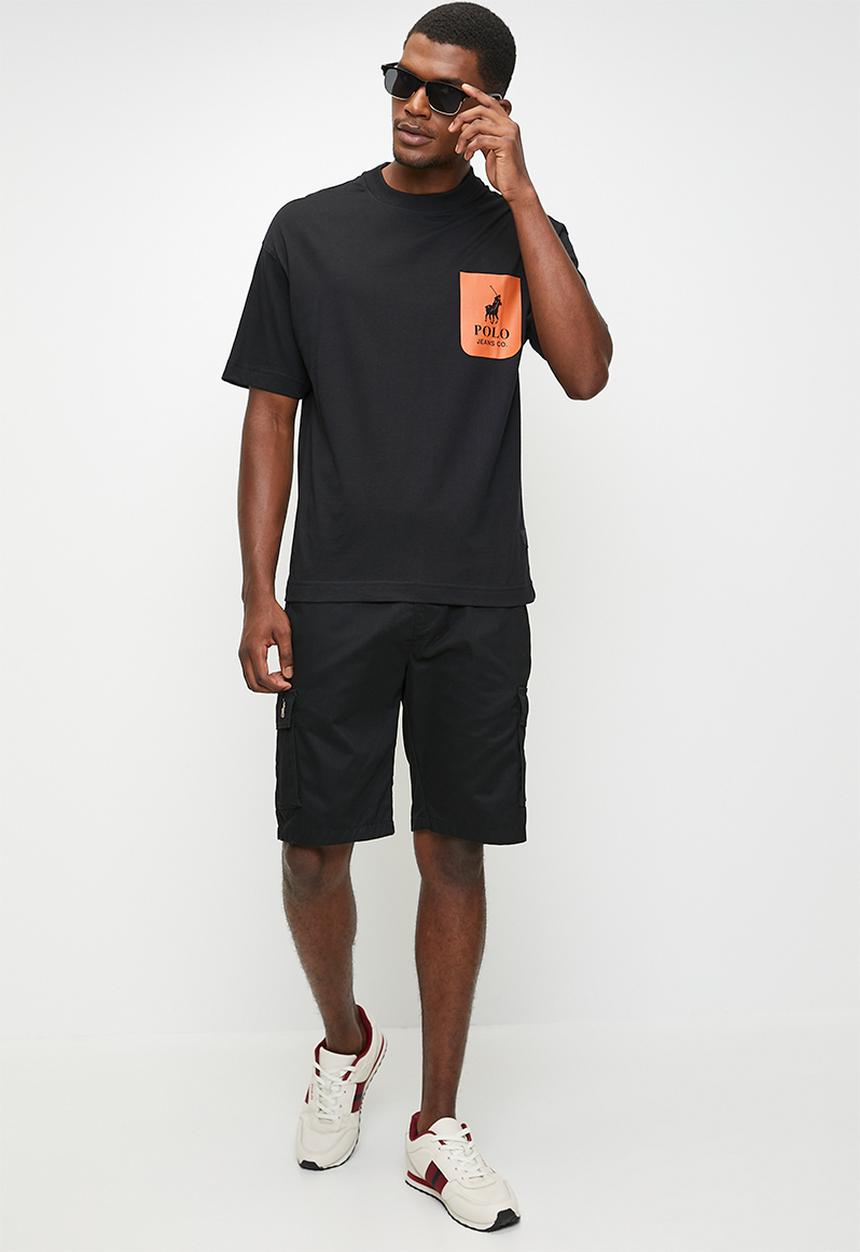 POLO - THEMBISA  PJC SS POCKET LOGO TEE - BLACK