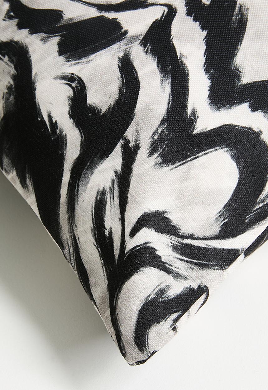 Sixth Floor - Asmara cushion cover - black & white