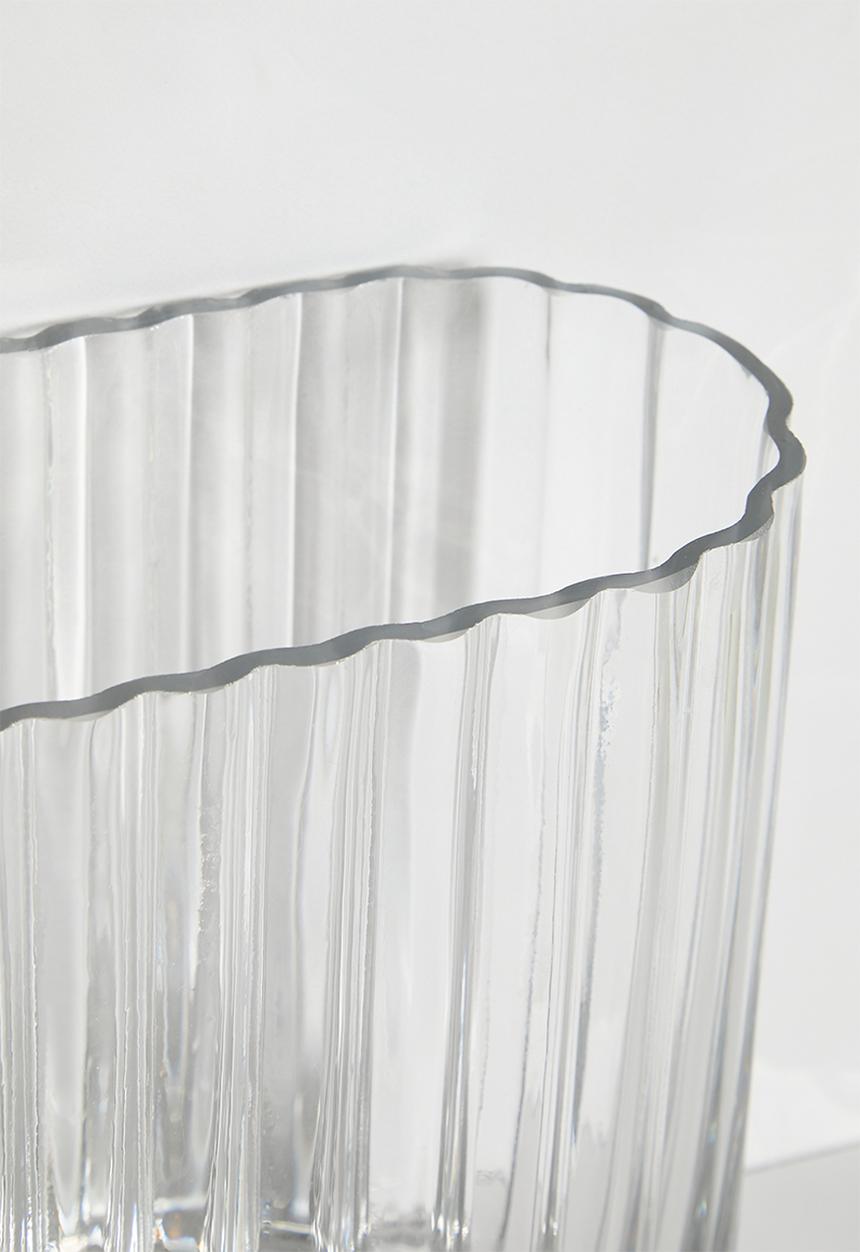 Silk By Design - RIBBED RECTANGULAR GLASS VASE