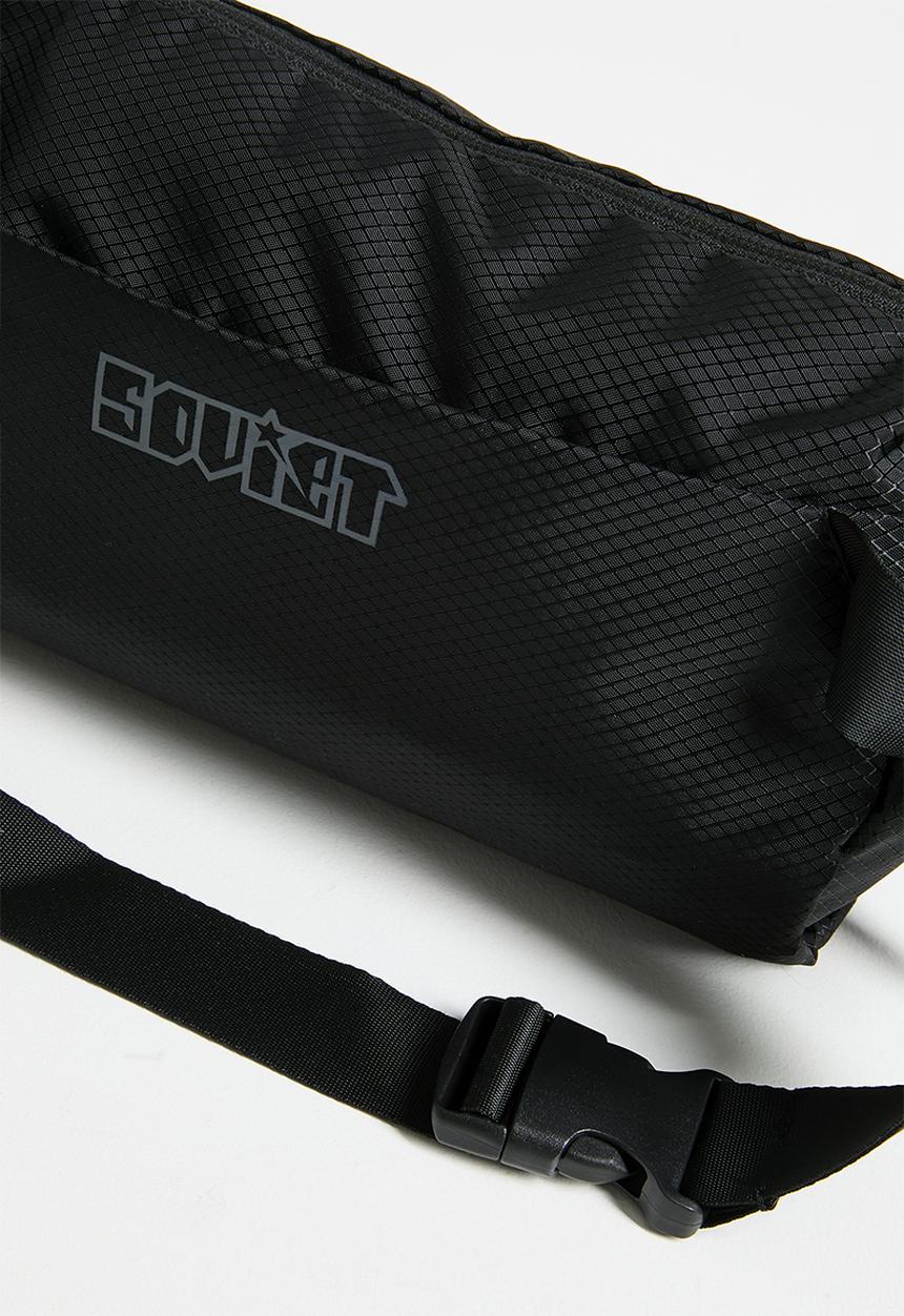 SOVIET - Sambass Cross Body Waist Bag - black