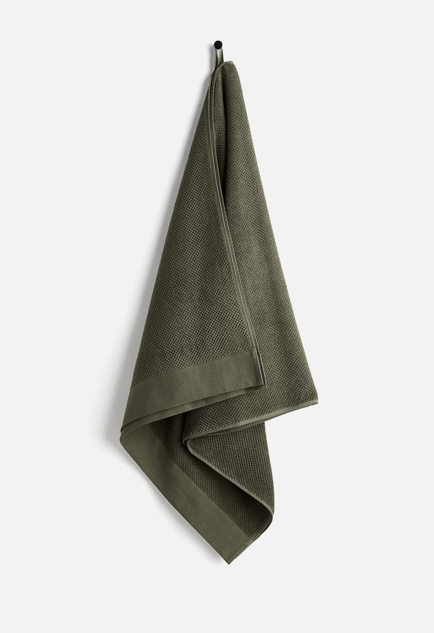 H&M - Cotton terry bath towel - dark green 