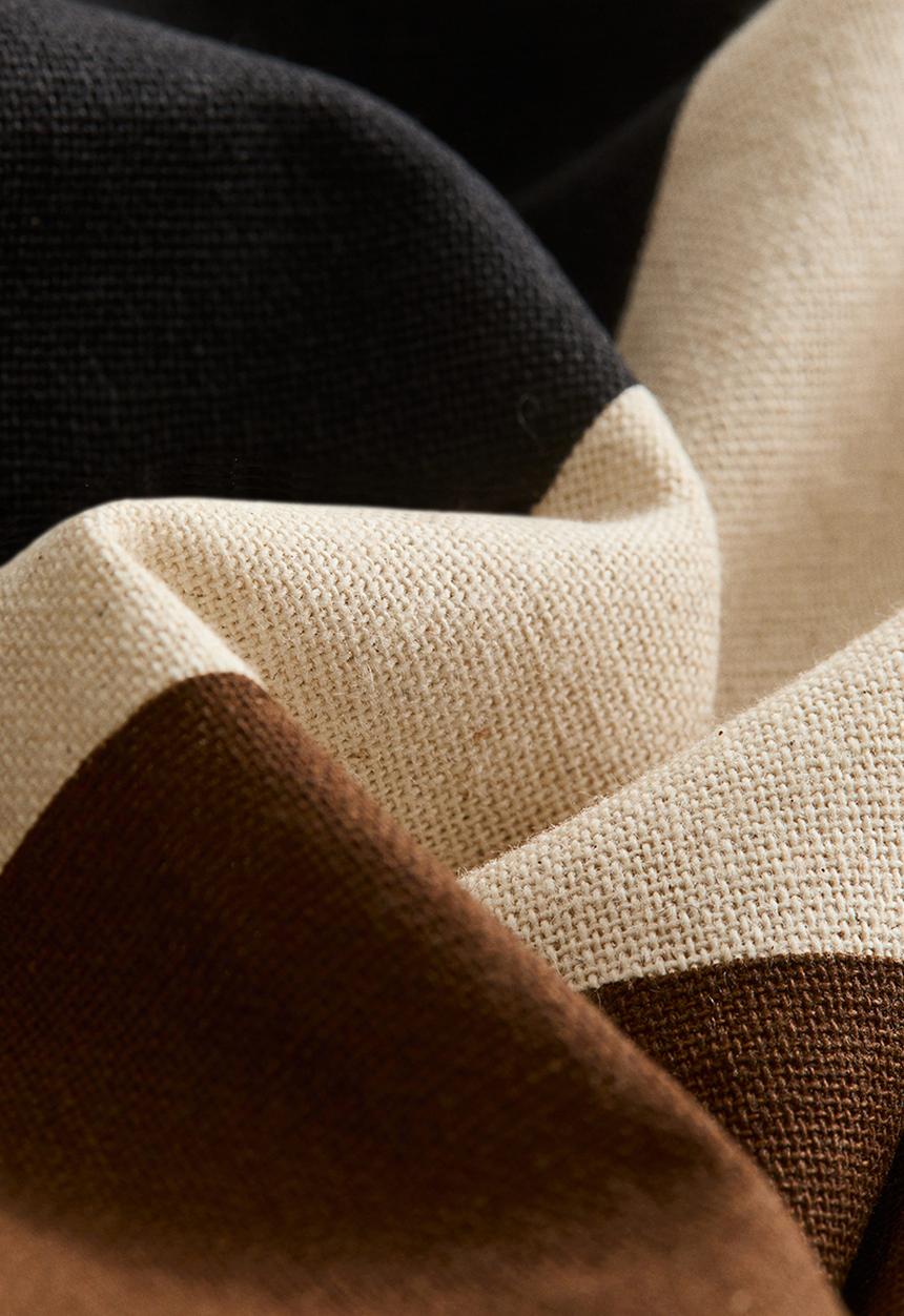 H&M - Patterned cushion cover - brown/colour block
