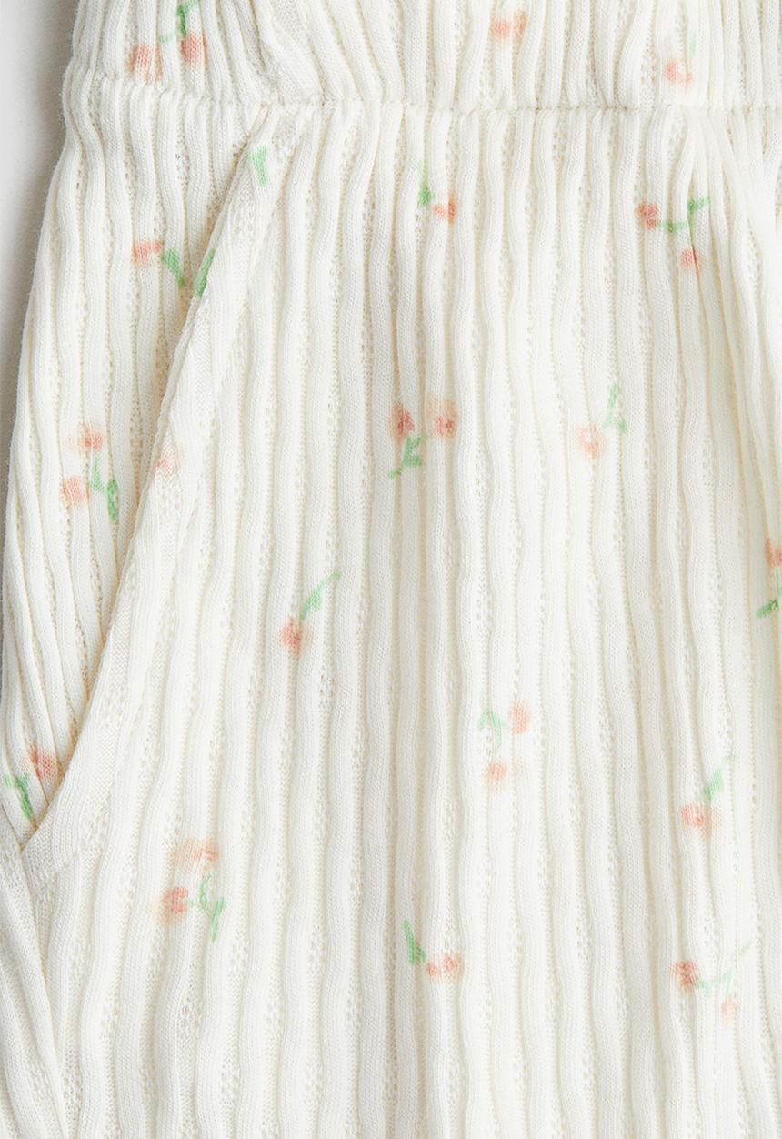 H&M - Pointelle jersey shorts - cream/floral