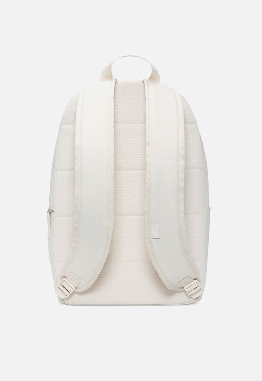 Nike - Nike Heritage Backpack - Orewood Brown & Summit White