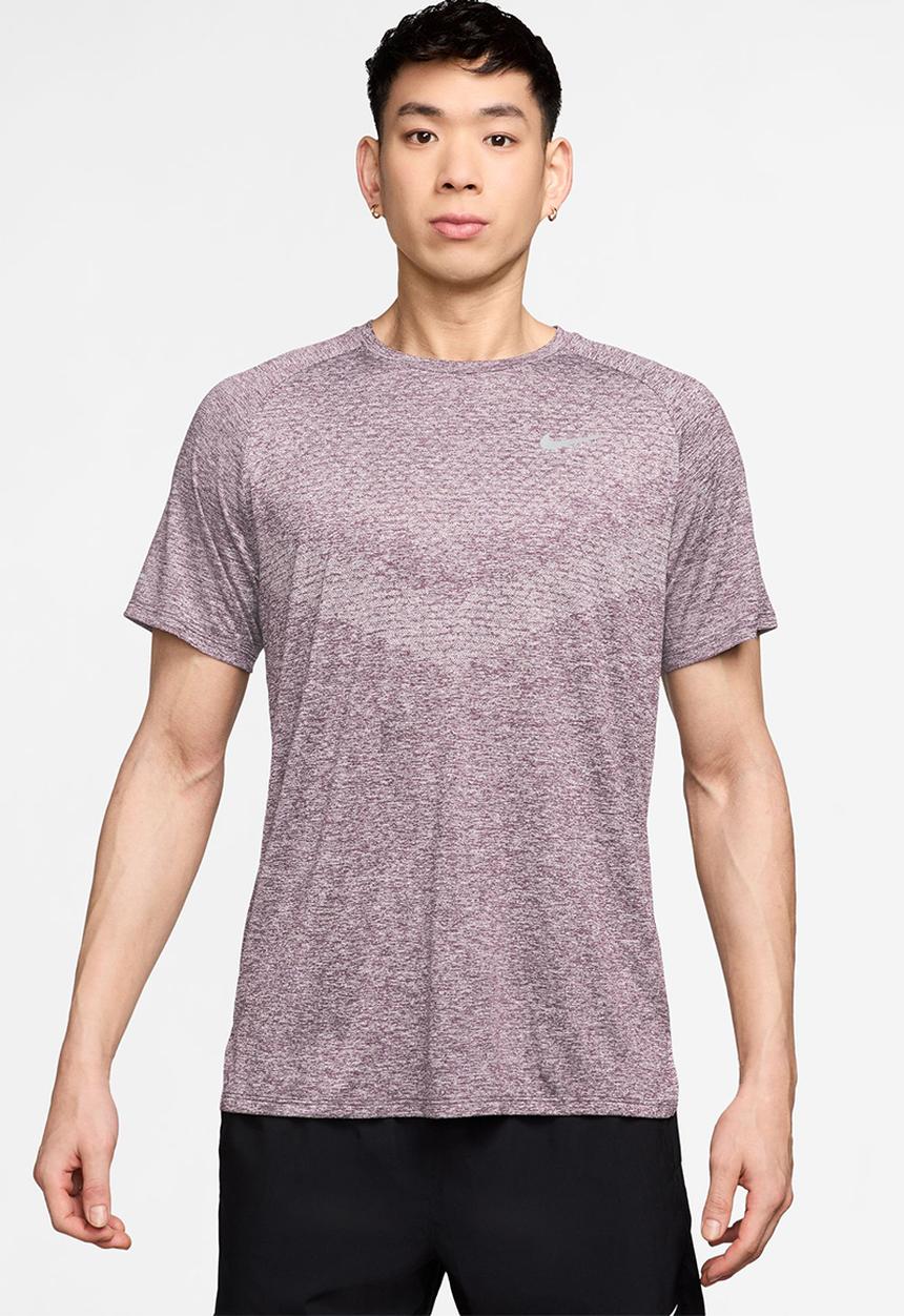 Nike - Dri-FIT ADV STRIDE Short Sleve TOP