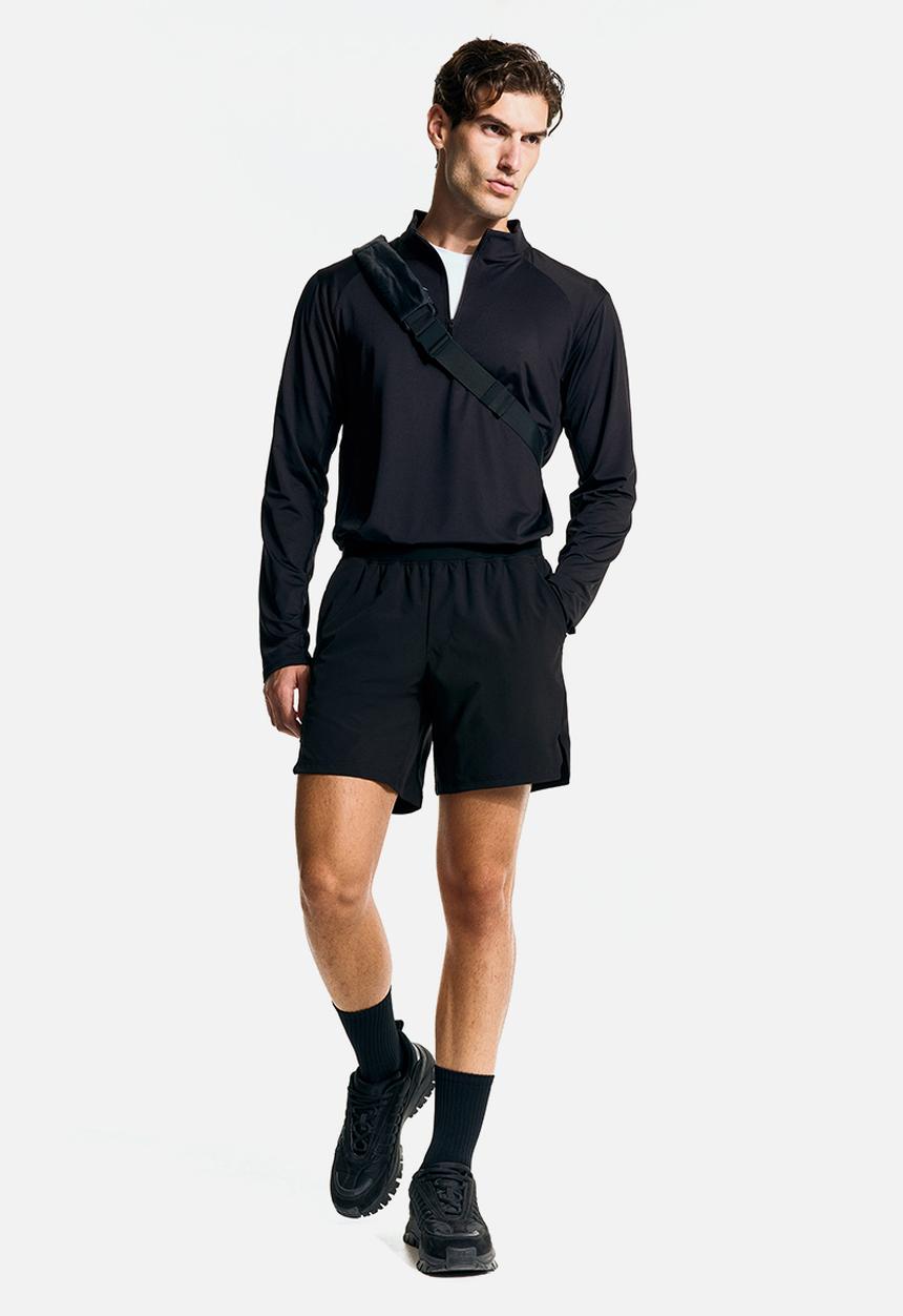 H&M - Mid-length sports shorts with drymove™ - black