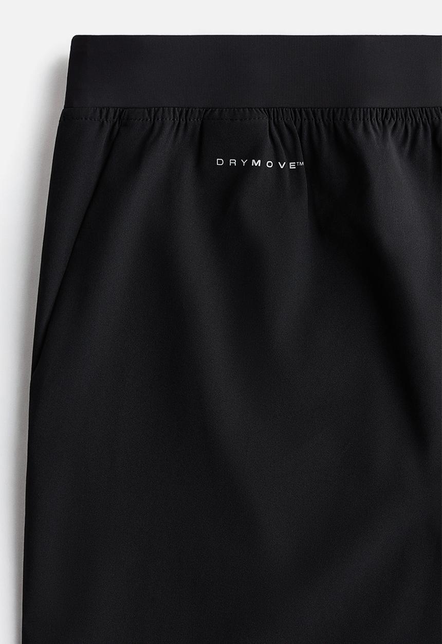 H&M - Mid-length sports shorts with drymove™ - black