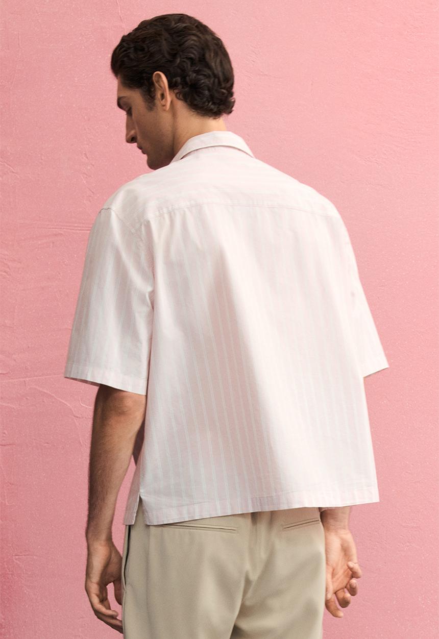 H&M - Regular fit boxy-style poplin shirt - pink striped