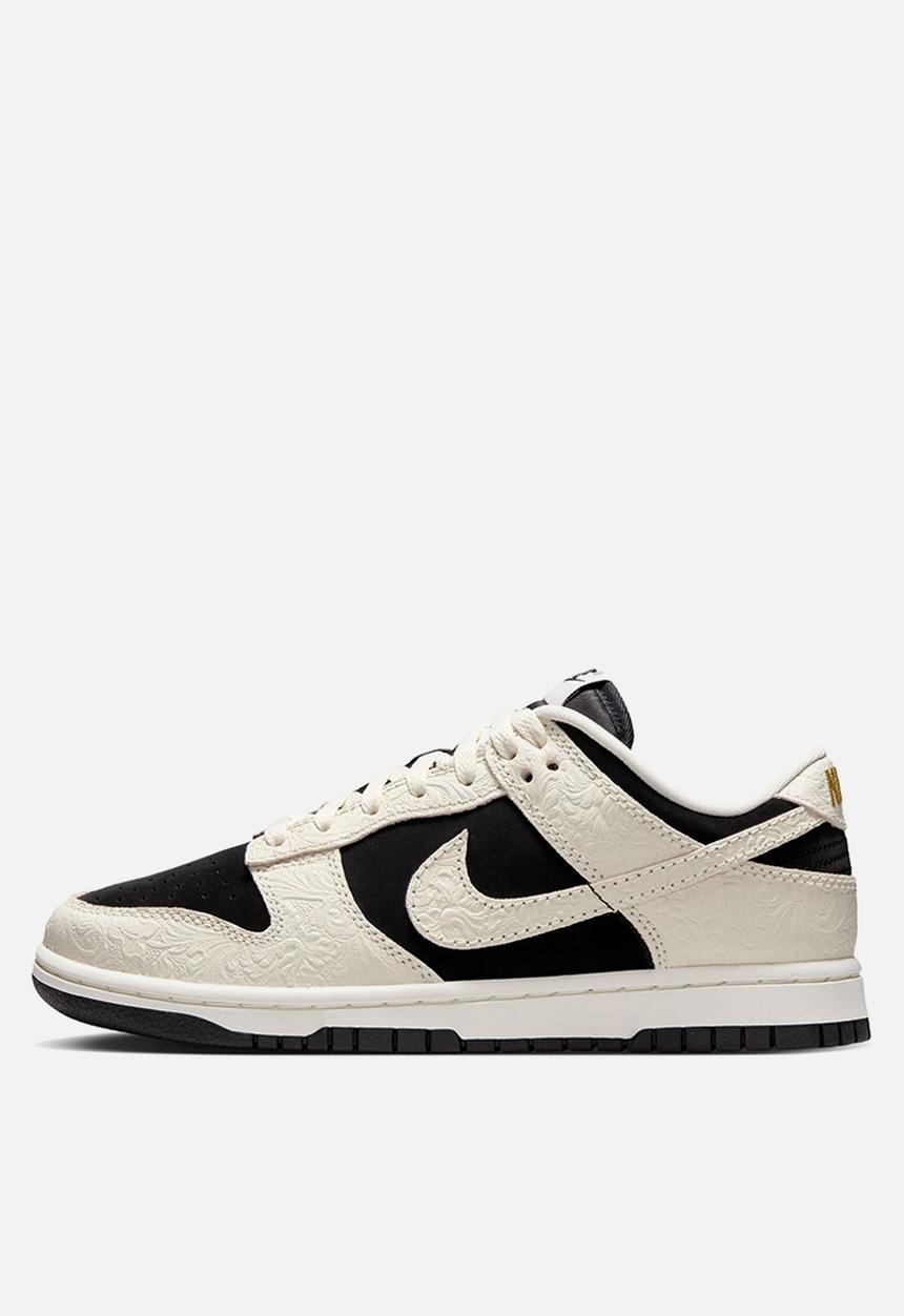 Nike - WMNS NIKE DUNK LOW