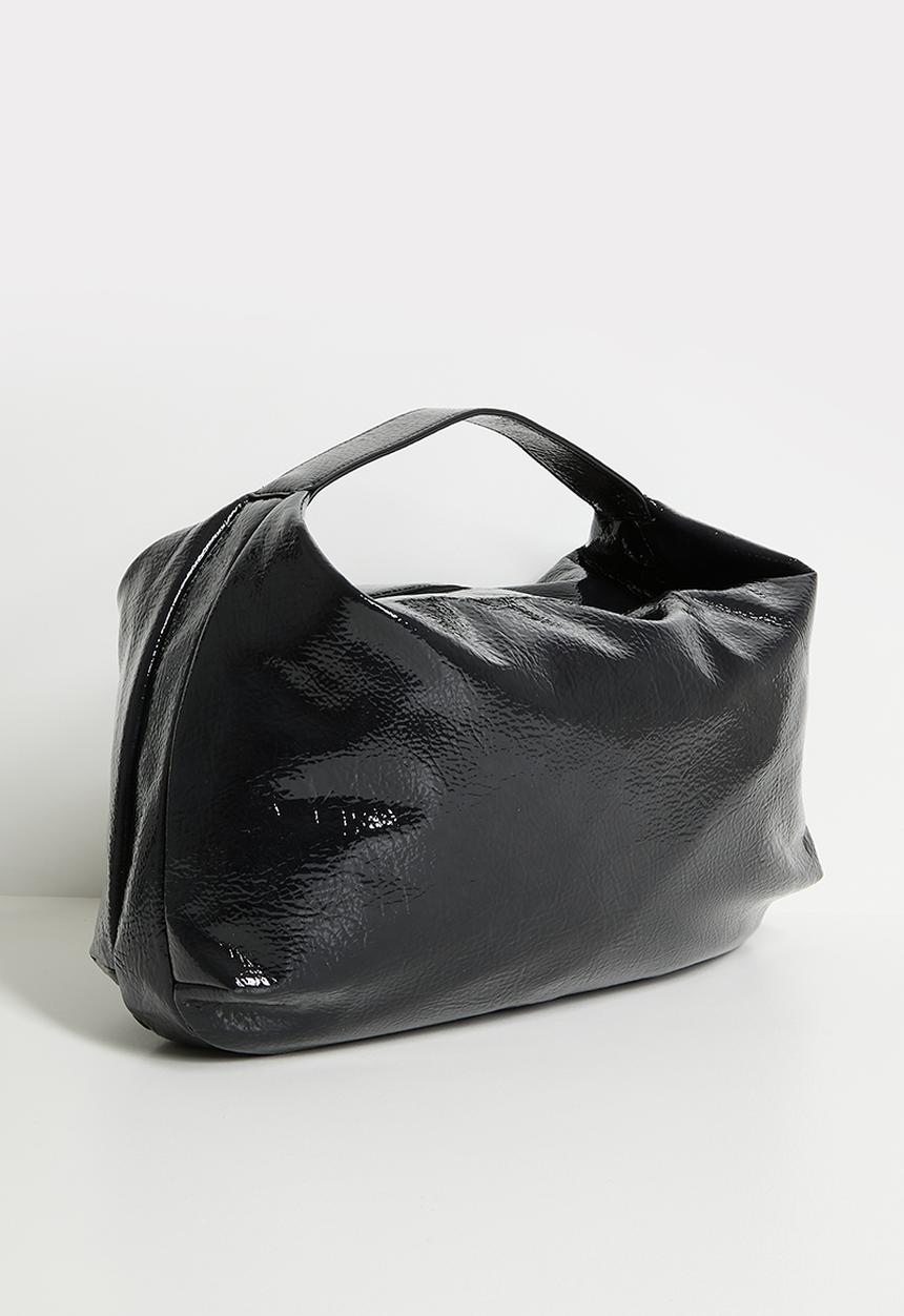boohoo - Textured Patent Slouchy Shoulder Bag - black