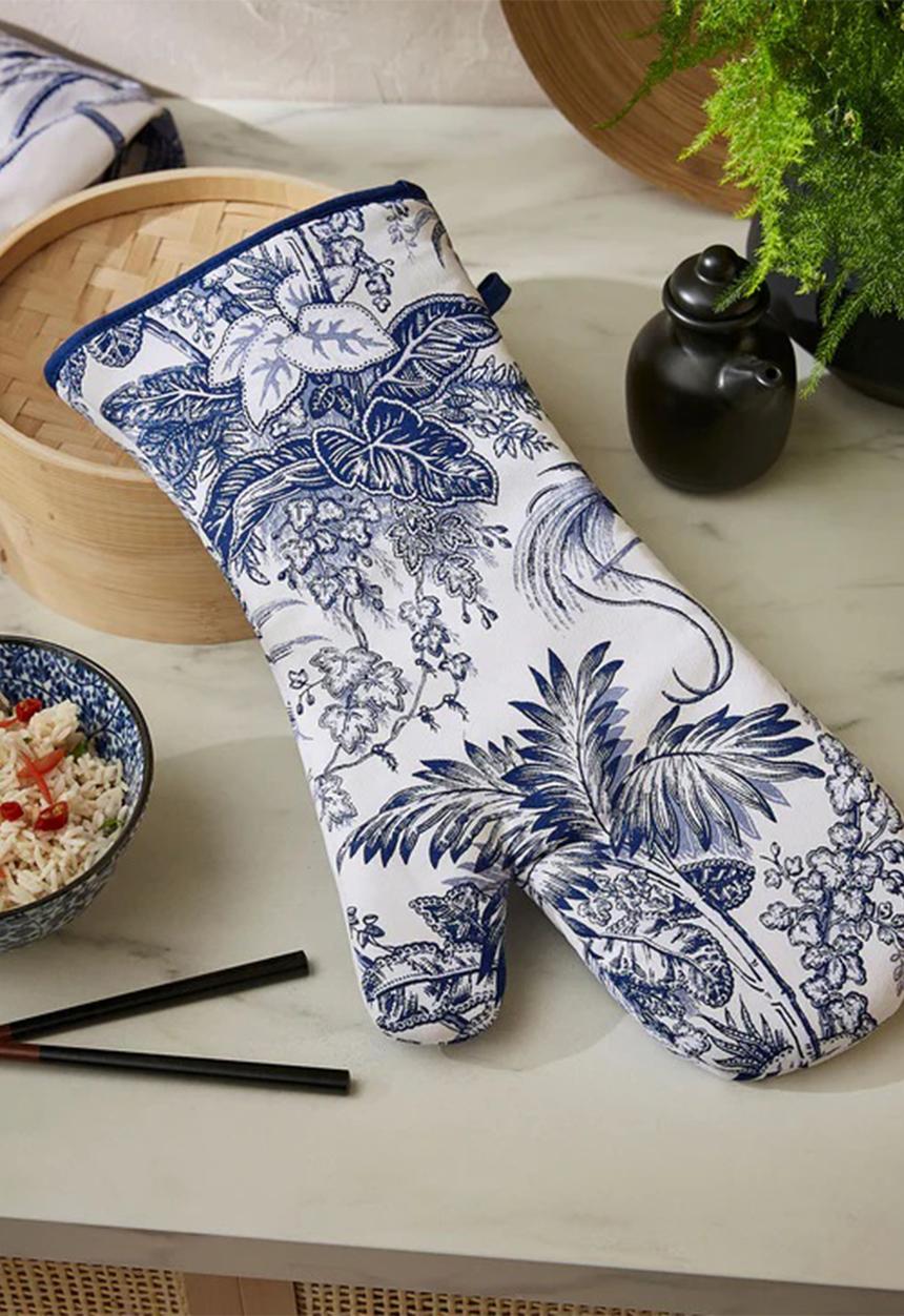 Ulster Weavers - Willow Toile Oven Gauntlet - Blue