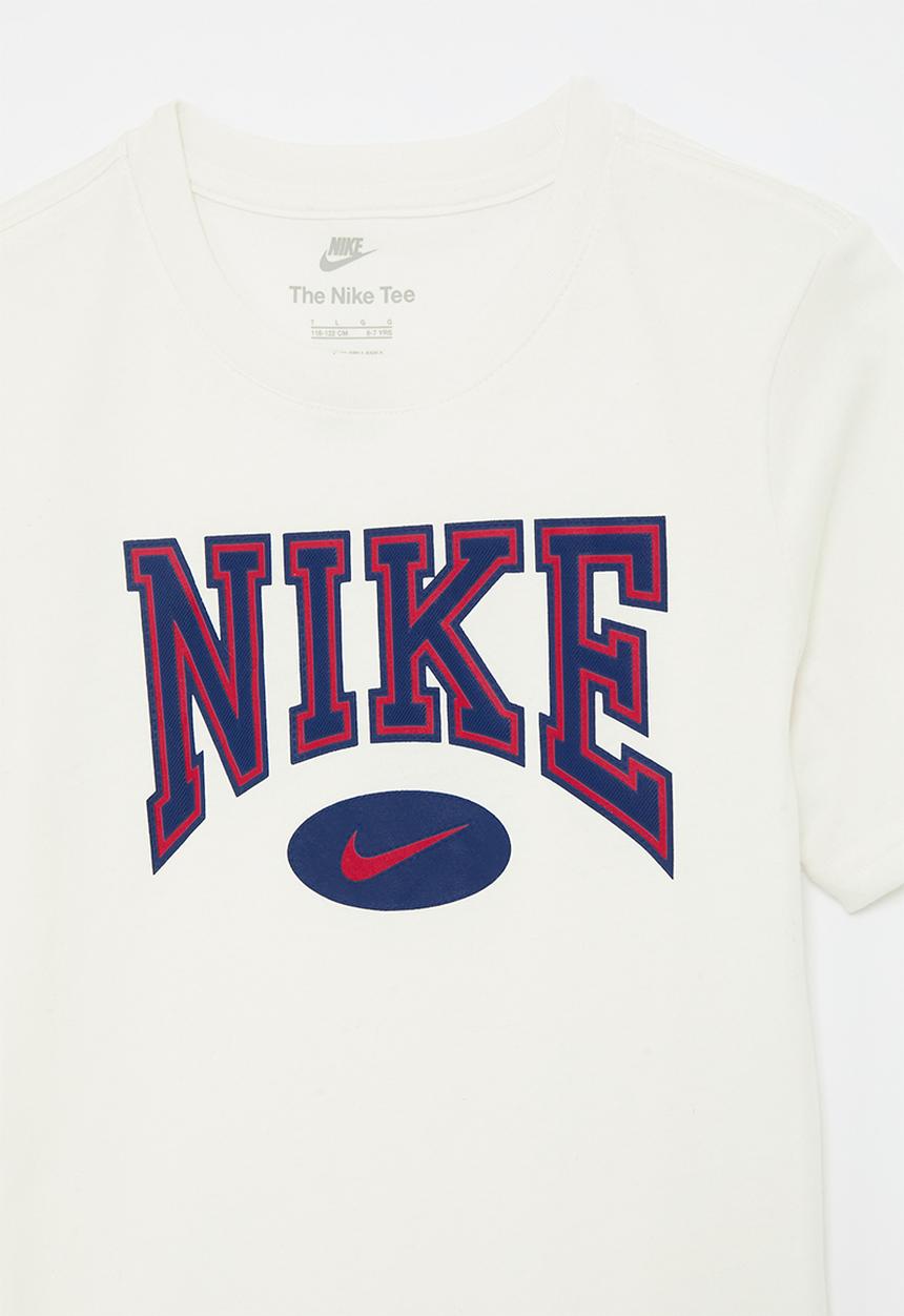 Nike - Nike game day essentials tee - sail
