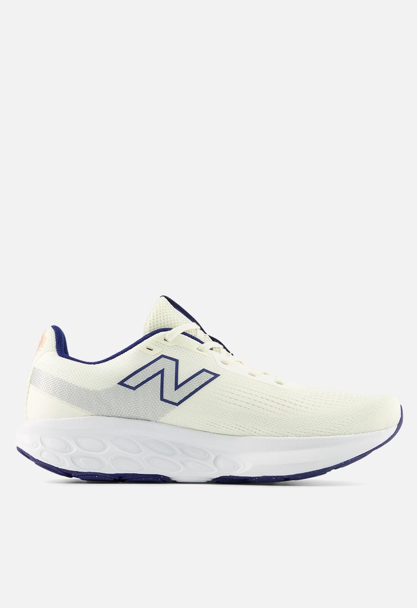 New Balance  - FRESH FOAM 520 v9