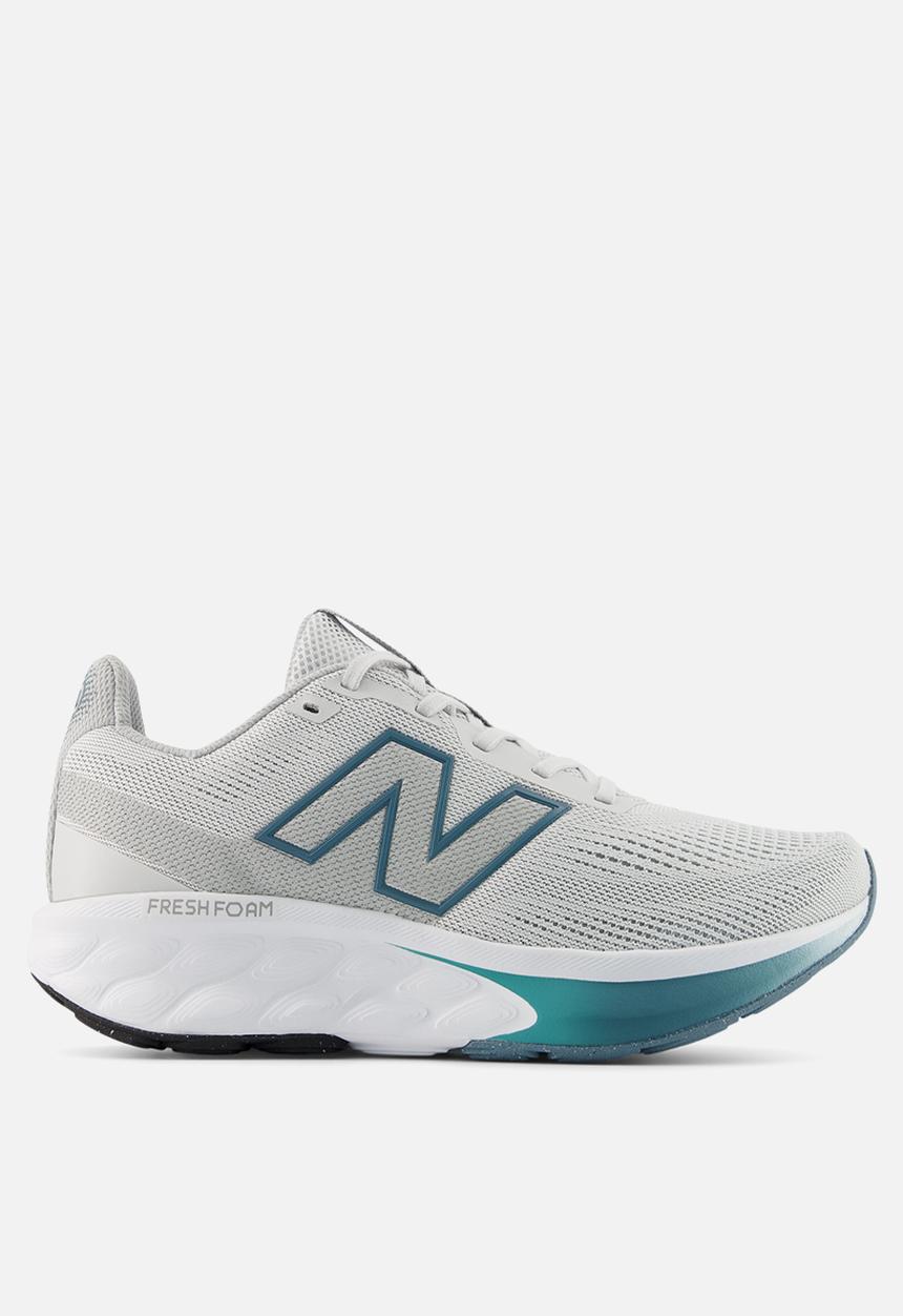 New Balance  - FRESH FOAM 520 v9