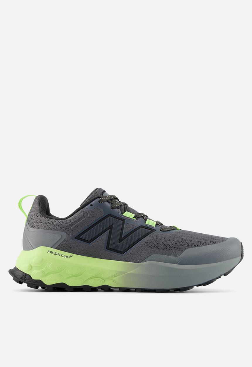 New Balance  - FRESH FOAM X GARO v2
