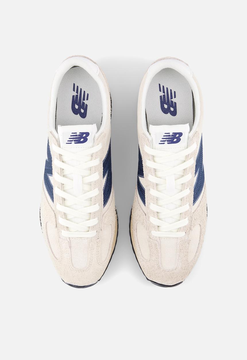 New Balance  - U4711H9