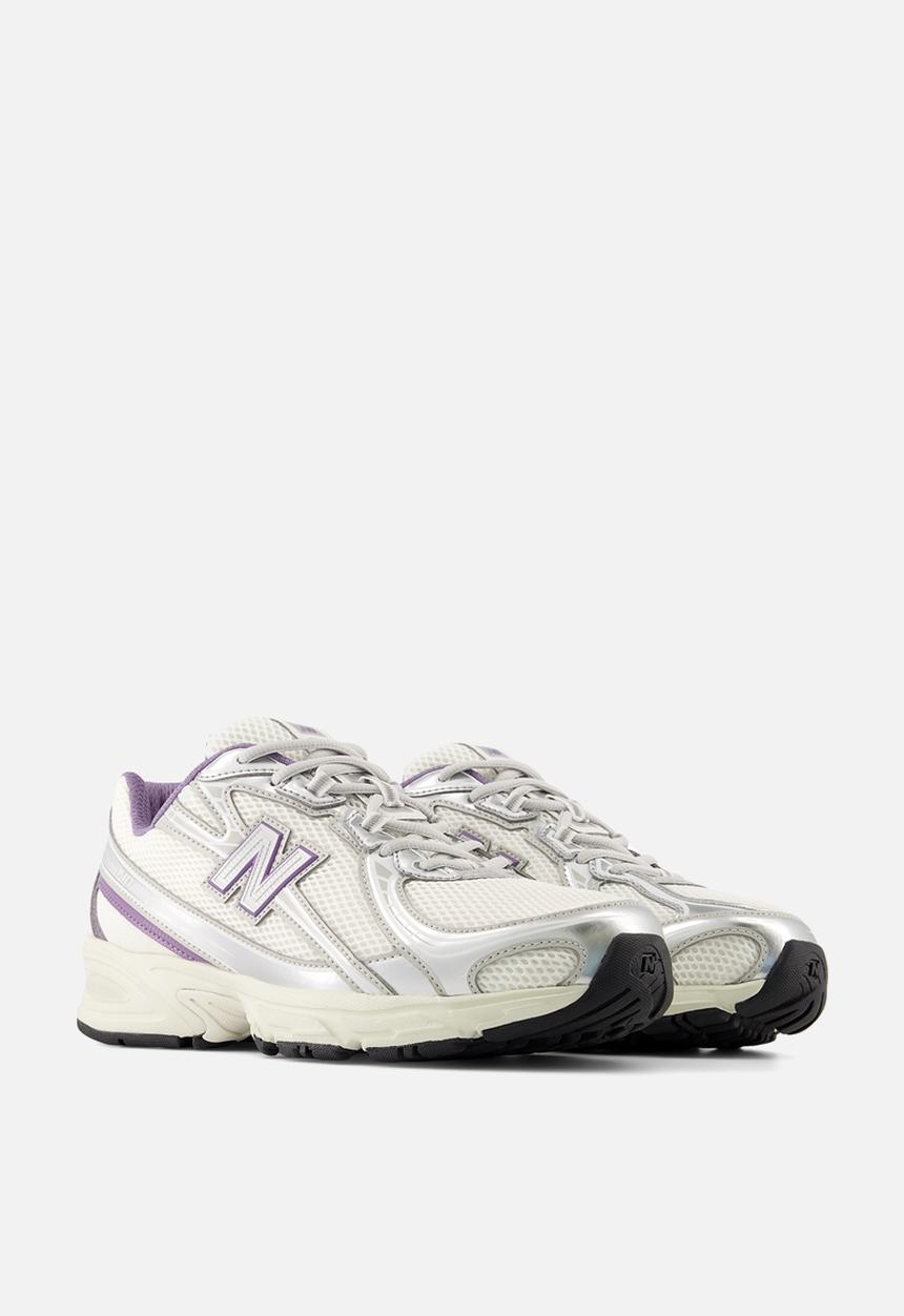 New Balance  - U740 v1
