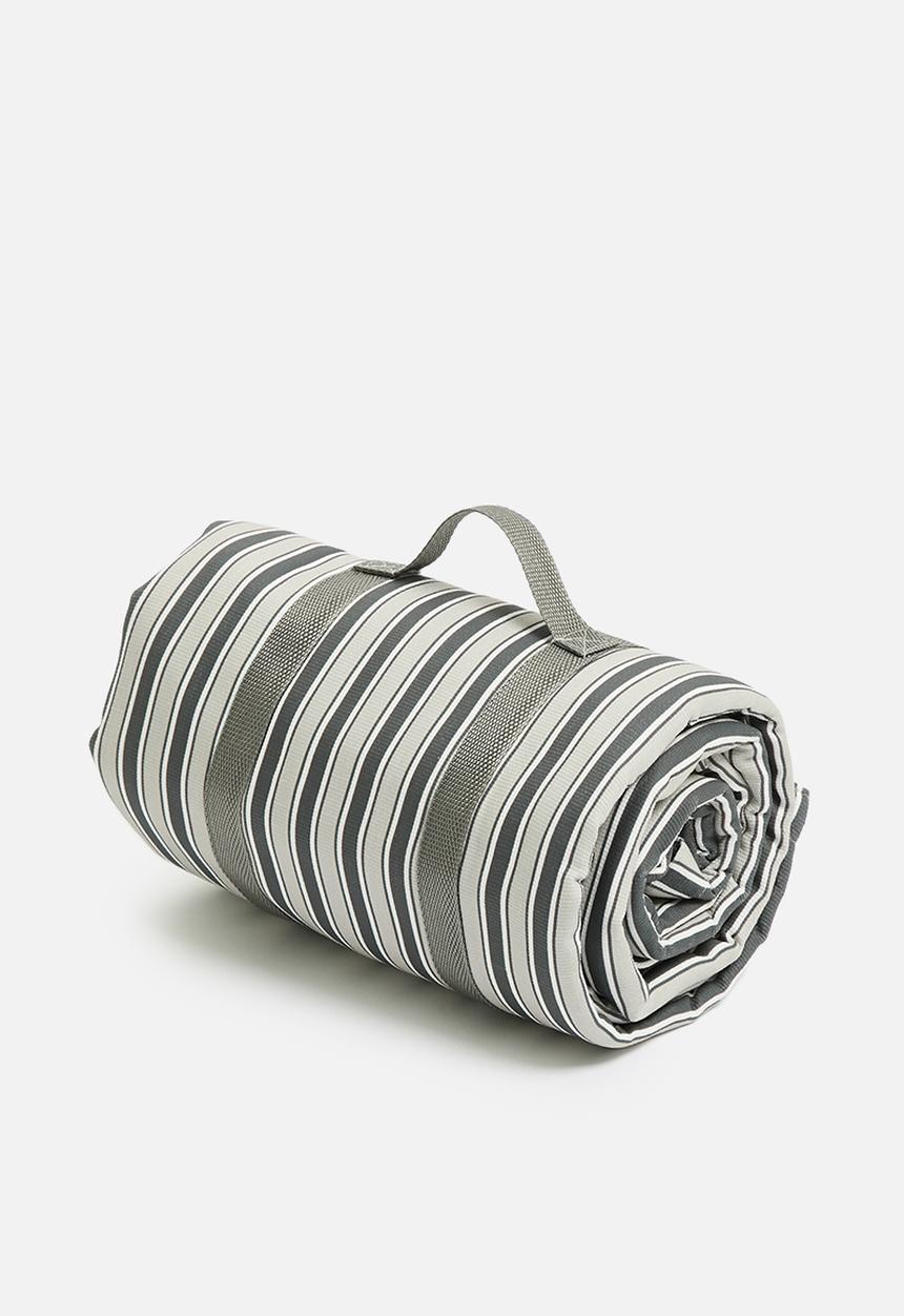 Sixth Floor - Wilderness picnic blanket - natural