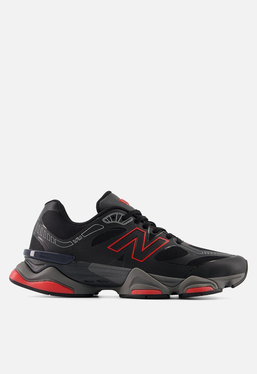 9060F v1- BLACK (002)