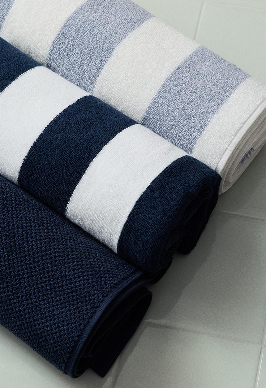 H&M - Bath towel -  light dusty blue/striped 