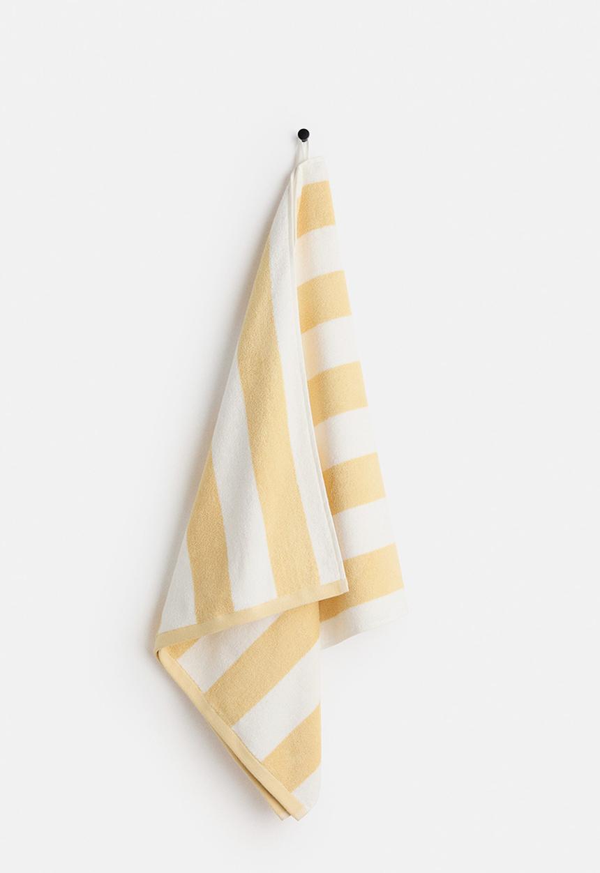 H&M - Bath towel - light yellow/striped