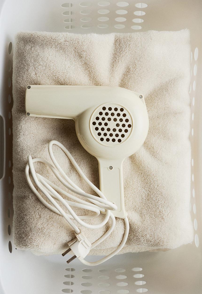 H&M - Soft terry bath sheet - light beige