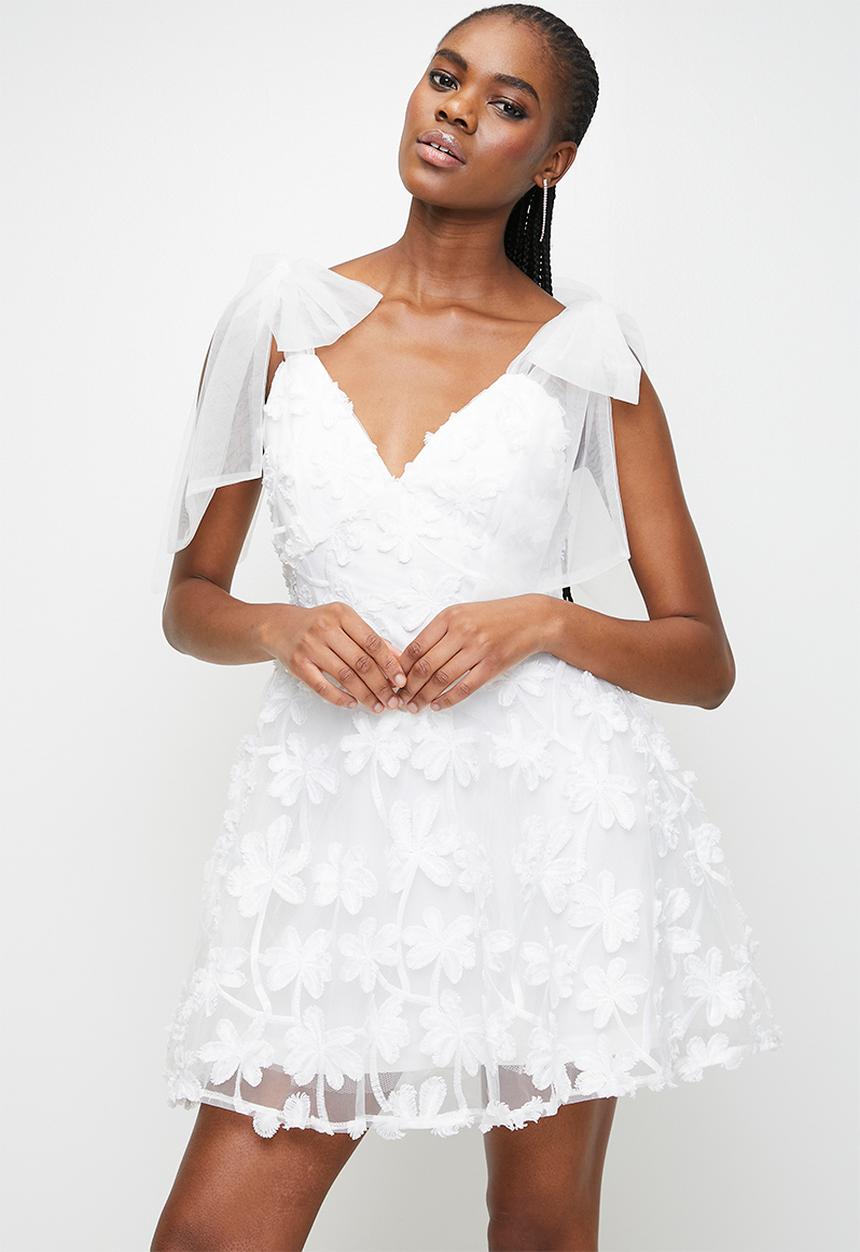 MILLA - White bow detail dress - White