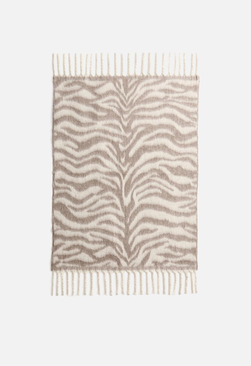 H&M - Patterned wool-blend blanket - taupe/zebra print