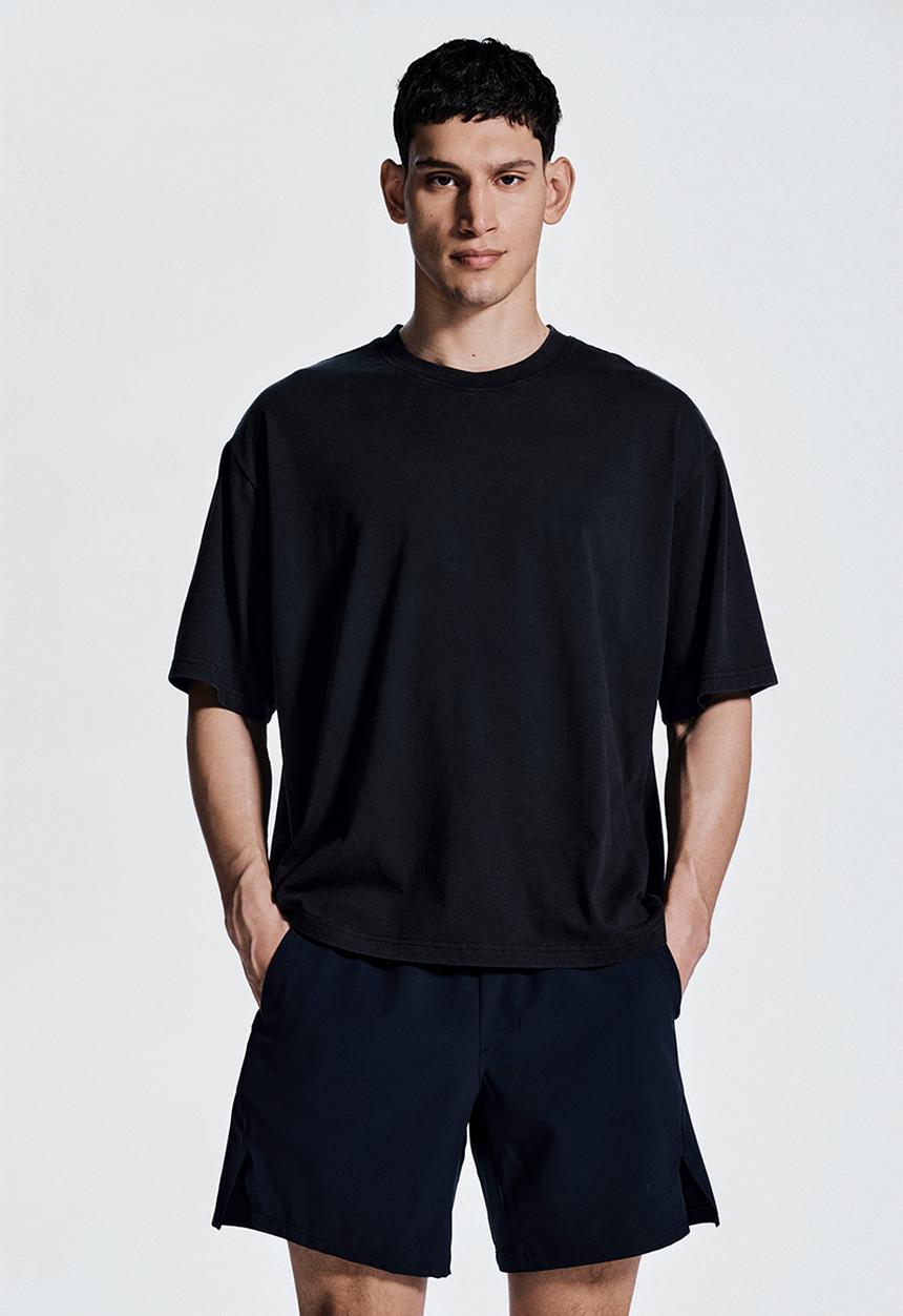 H&M - Mid-length sports shorts with drymove™ - navy blue