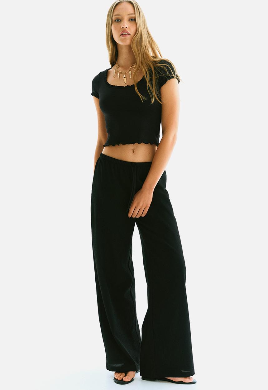 H&M - Lace-trimmed top - black