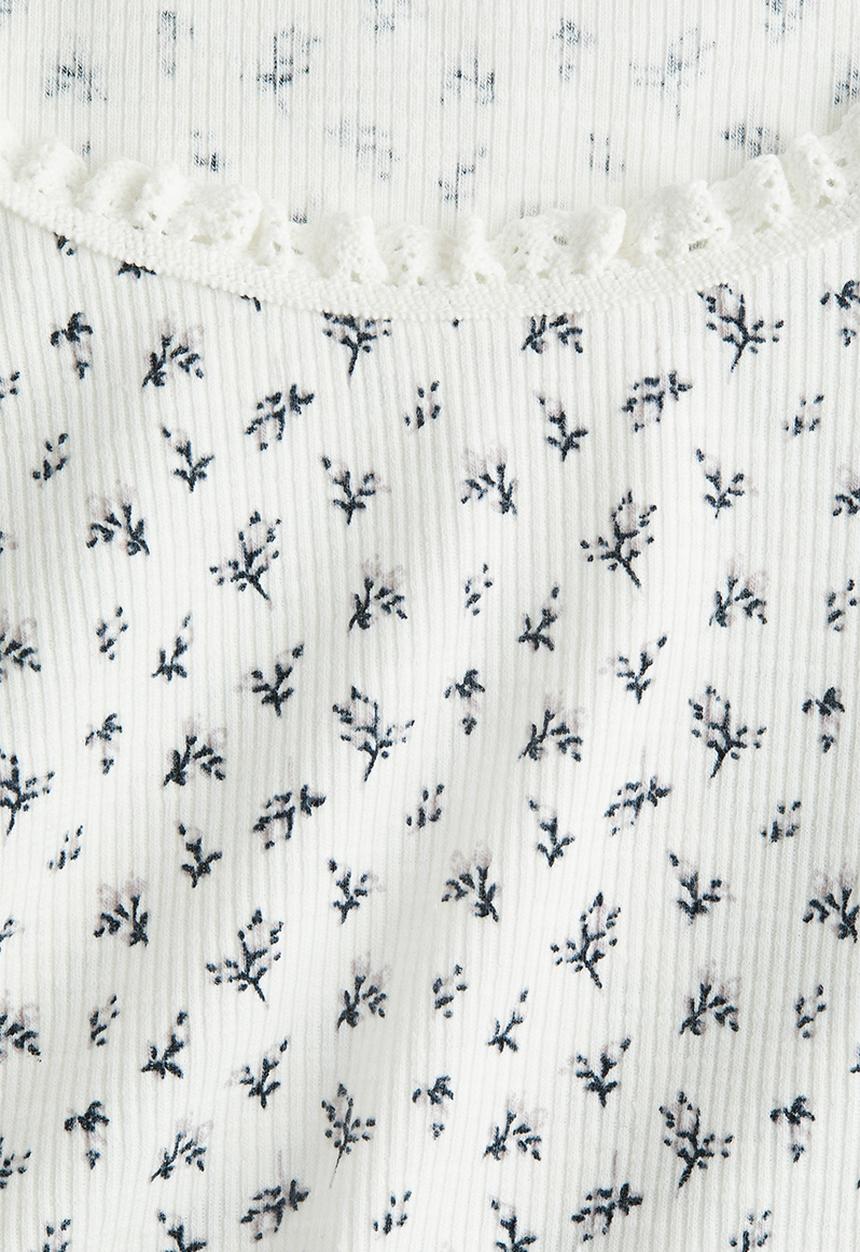 H&M - Lace-trimmed top - white floral