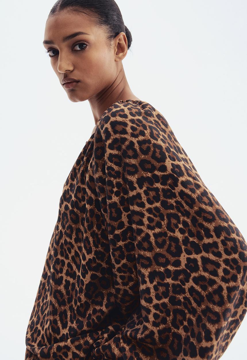 H&M - Oversized blouse - beige leopard print