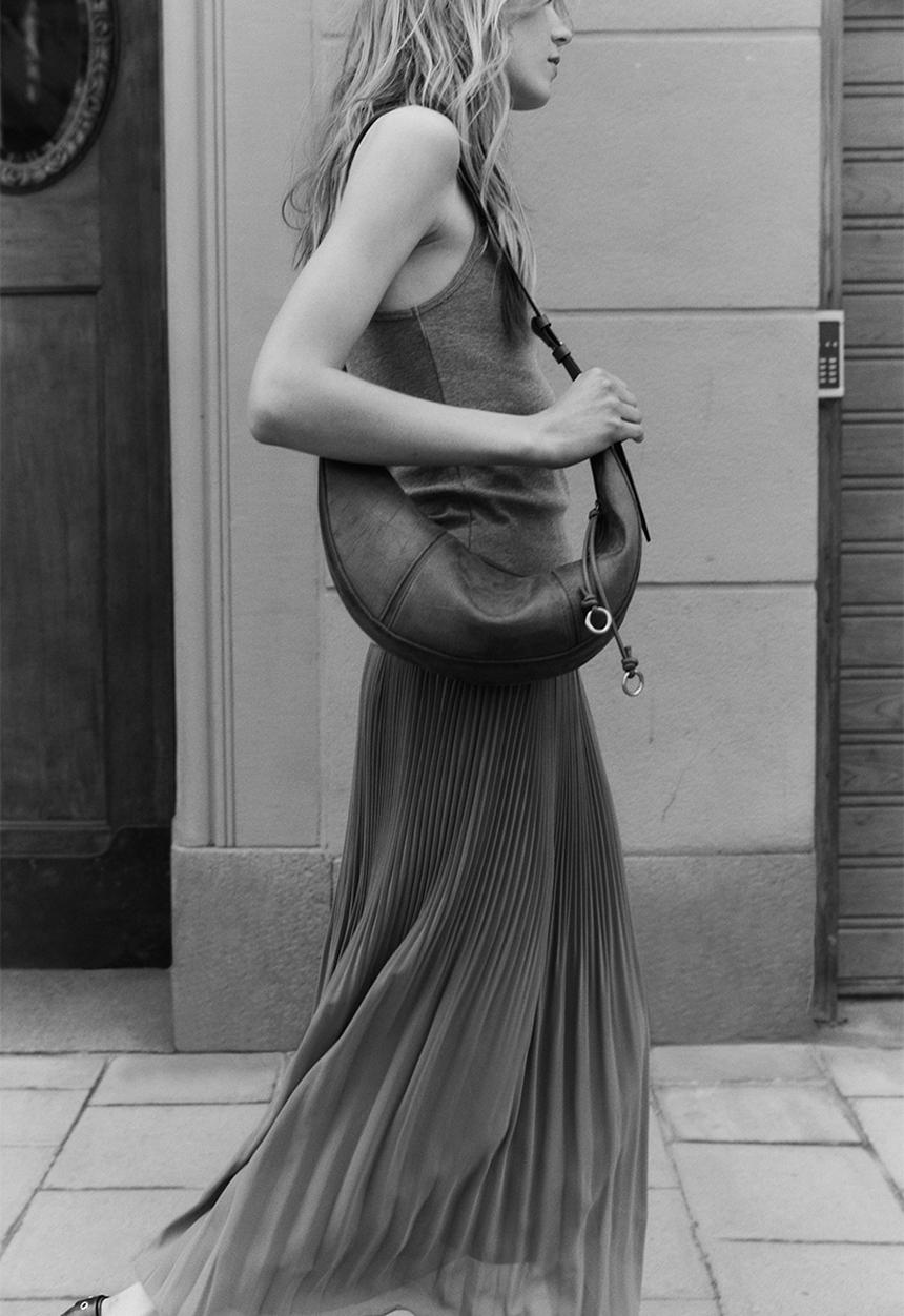 H&M - Pleated chiffon skirt - dusty pink