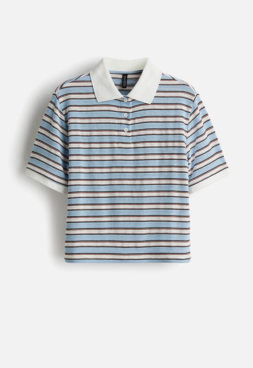 H&M - Fine-knit polo shirt - light blue striped 