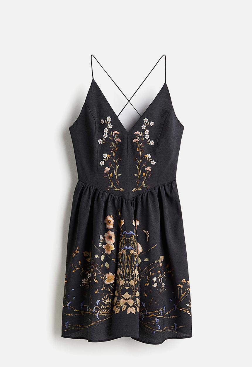 H&M - Flared-skirt dress - black floral