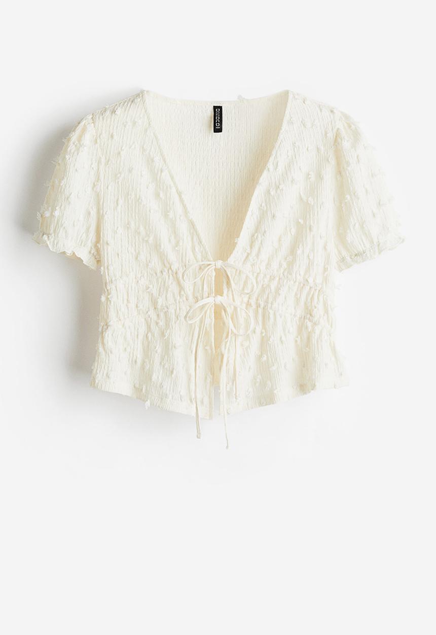 H&M - Plumeti tie-front top - cream