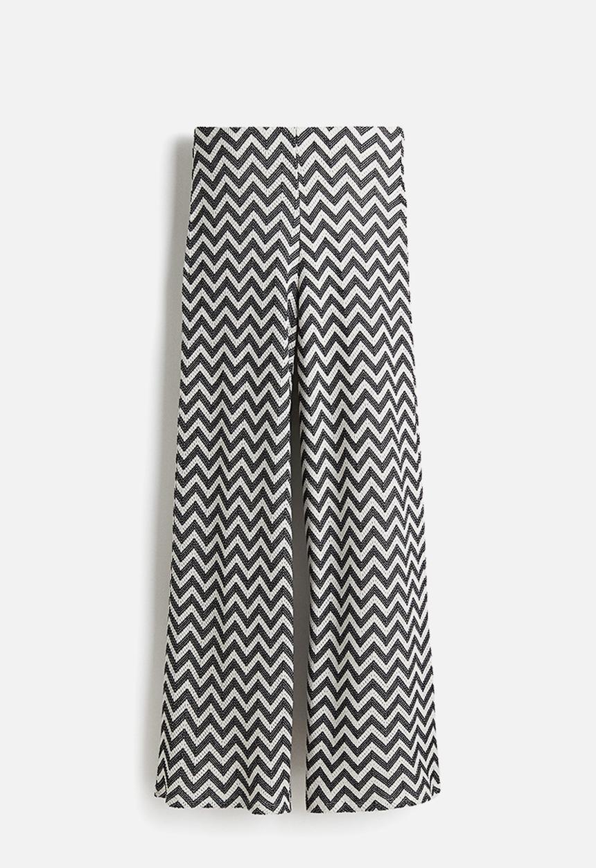 H&M - Wide jacquard-knit trousers - black zigzag pattern