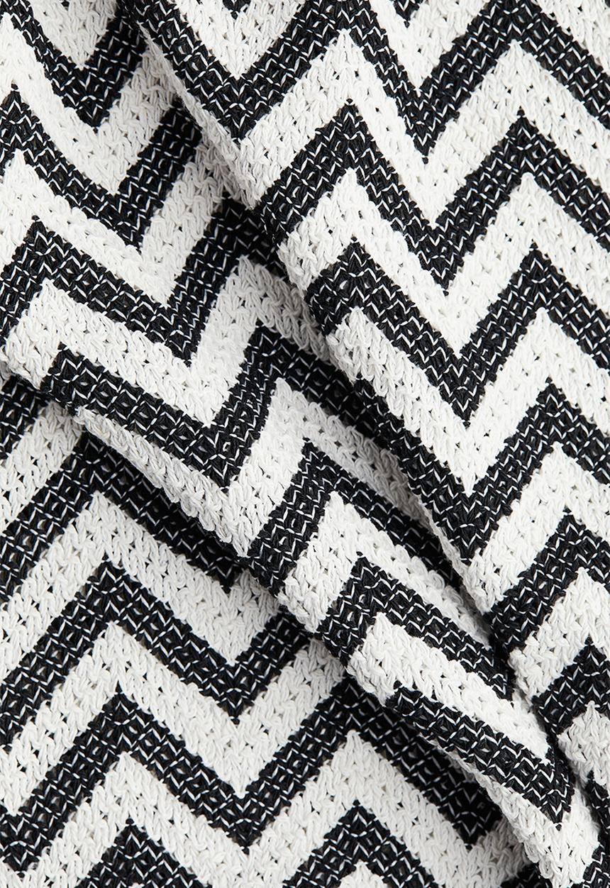H&M - Wide jacquard-knit trousers - black zigzag pattern