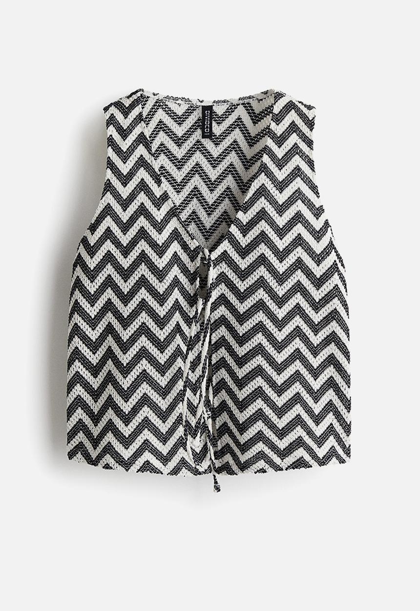 H&M - Tie-front jacquard-knit waistcoat - black zigzag pattern