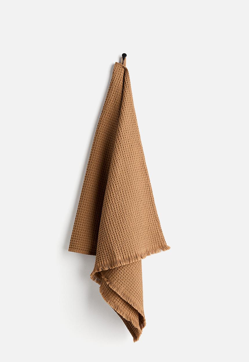 H&M - Waffled bath towel - dark beige