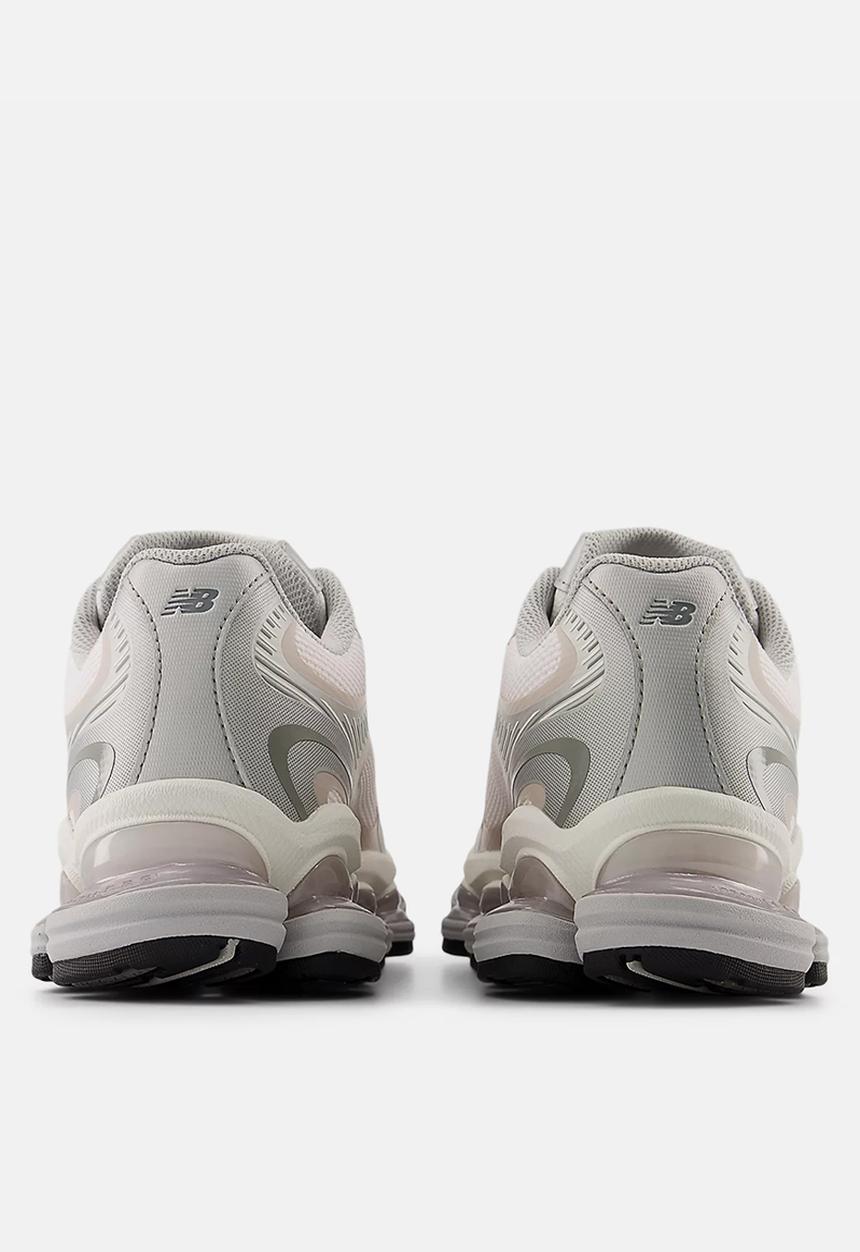 New Balance  - U2000 v1