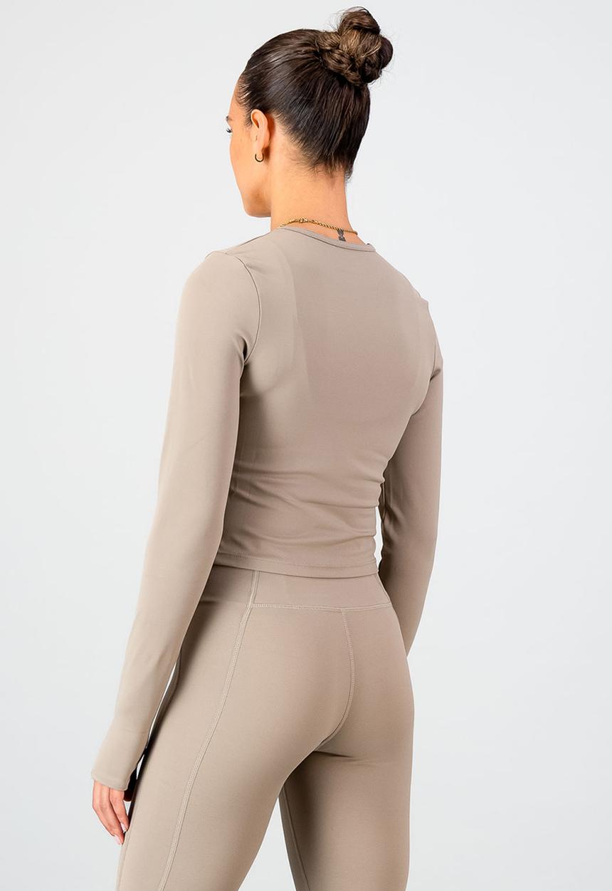 Burnt  - Olivia Fitted Long Sleeve - Cashew